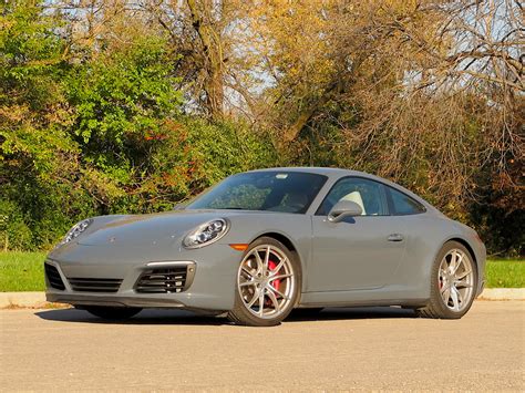 2017 Porsche 911 Carrera 4S: Second drive