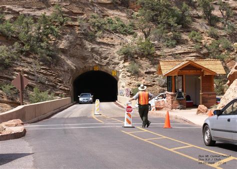 Zion-Mount Carmel Tunnel (Washington County) | Structurae