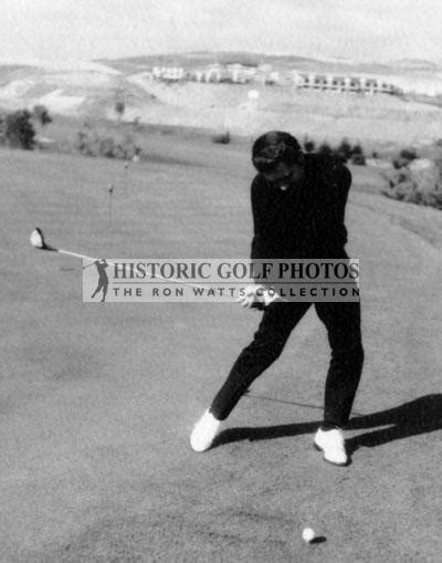 Gary Player SWING SEQUENCE -6 - Historic Golf Photos