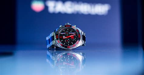 TAG Heuer Formula 1 Max Verstappen Special Edition 2018 (Pictures and Price)