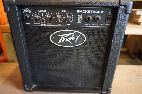 PEAVEY GUITAR AMP