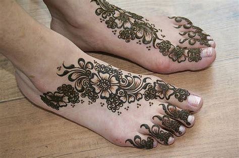 Bridal Mehndi Designs for Feet - Beautifull and Latest Mehndi Design ...