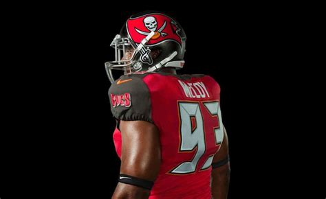 Tampa Bay Buccaneers Uniforms : The Unofficial New Uniform Proposal For ...