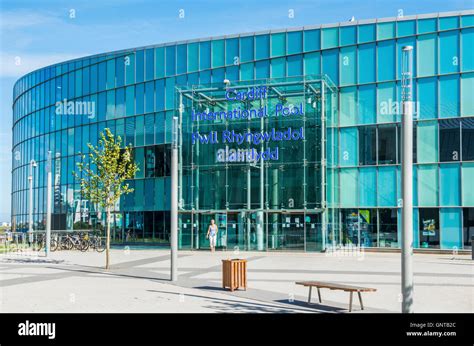 Cardiff Swimming Pool High Resolution Stock Photography and Images - Alamy