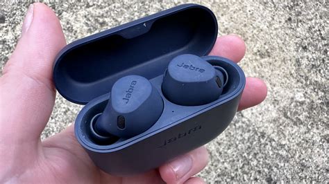 Jabra Elite 8 Active review: are these the best earbuds for working out ...