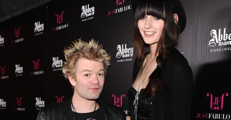 Sum 41's Deryck Whibley Marries Ariana Cooper | HuffPost