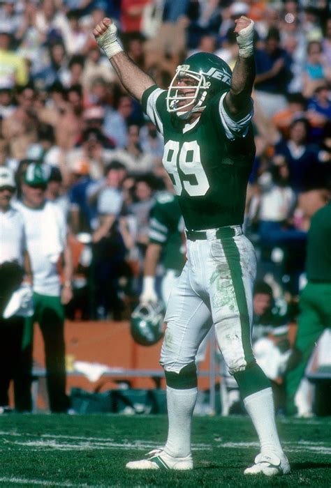 Mark Gastineau - 10 Greatest Draft Steals for the New York Jets - ESPN