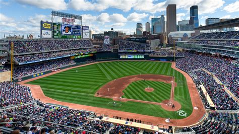 Check out these cool photos of Target Field in Minneapolis : Places ...