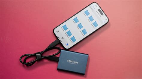 Скорость USB-C кабеля iPhone 15 Pro сравнили с конкурентами