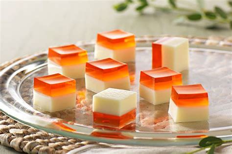 Peaches 'n Cream JIGGLERS Recipe | Desserts, Kraft recipes, Jello recipes