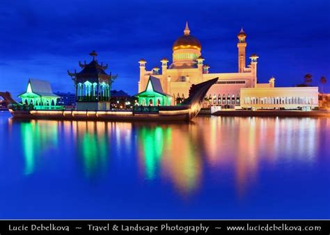 Brunei Sultanate Countries Around The World, Around The Worlds, Bandar ...