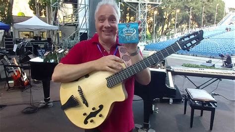 Francesco Buzzurro endorsing Savarez Strings Cantiga Evolution Premium. - YouTube