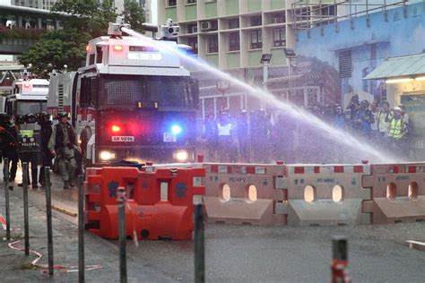 Dramatic images from the Hong Kong protests - ABC News