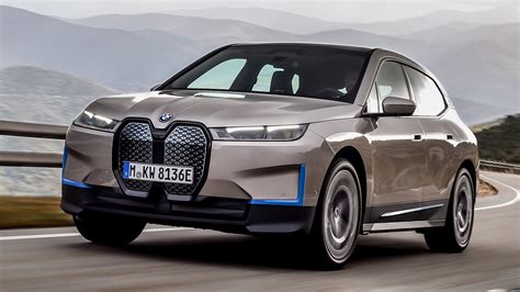 New 2021 BMW iX electric SUV revealed with 376-mile range | Auto Express