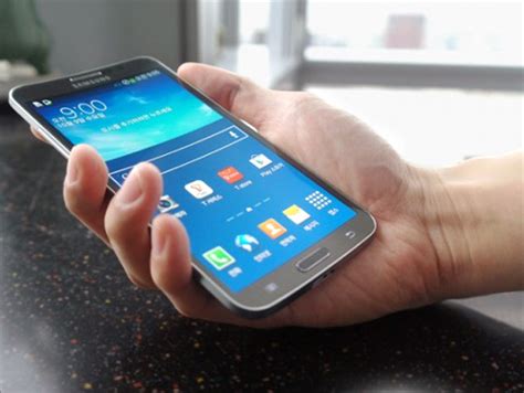 Samsung launches world's first smartphone with curved screen - Rediff ...