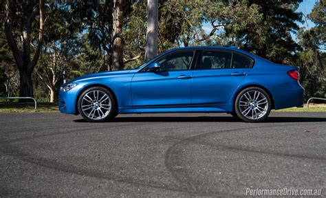 2016 BMW 320i M Sport-sedan – PerformanceDrive