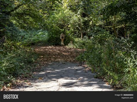 Hiking. Narrow Hiking Image & Photo (Free Trial) | Bigstock