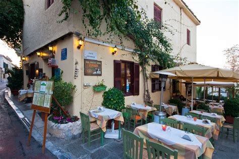 ZORBAS TAVERN - RESTAURANTS IN PLAKA GREECE