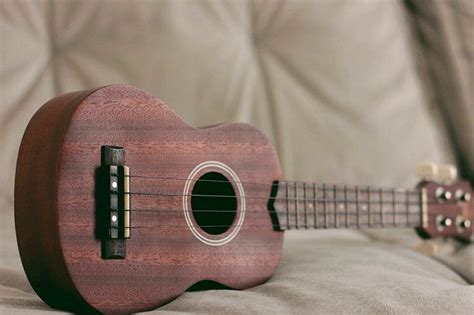 Soprano Ukulele Tuning: Everything You Need to Know in 2021