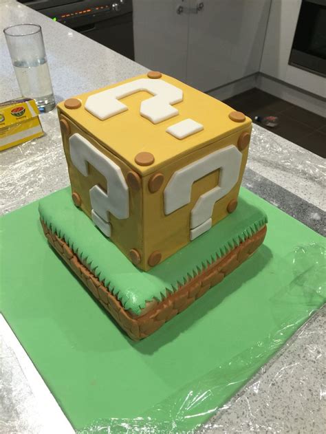 Mario lucky block cake | Minecraft birthday cake, Mario birthday cake ...