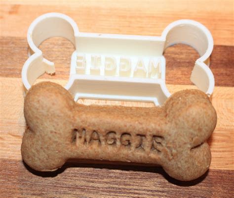 Custom Dog Cookie Cutters Personalized: Muddy Paw Design