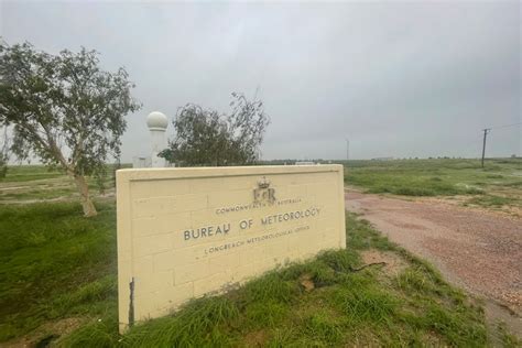 Record-breaking rain drenches central Queensland as severe weather ...