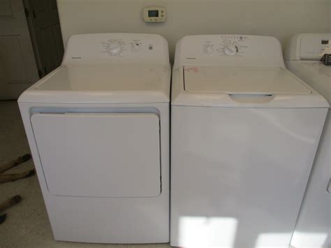 Hotpoint Washer and Dryer Set | Hotpoint, Washer and dryer, Really cool stuff