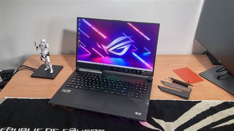 Asus ROG Strix Scar 17 (2021) Review: Pushing The Limit, 40% OFF