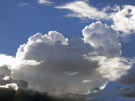 Storm Clouds | Storm clouds can roll in suddenly and quite u… | Flickr