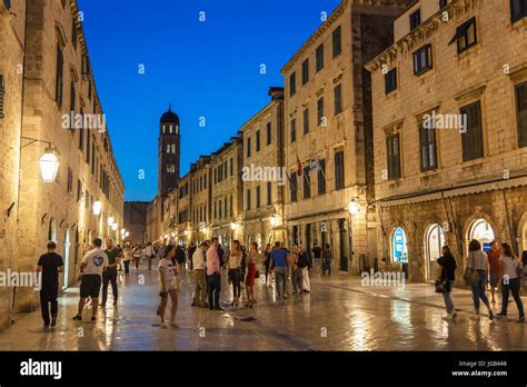 Dubrovnik Croatia dubrovnik night Stradun Main Street Placa, Stradun ...