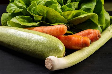 Assortment of healthy fresh vegetables background - Creative Commons Bilder