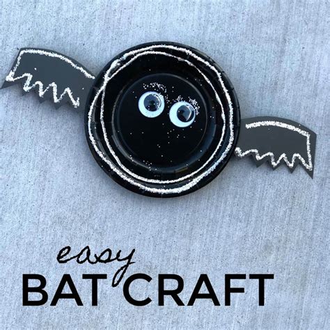 Easy Bat Craft for Kids - Toddler Approved