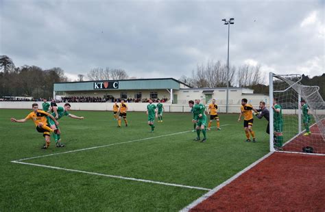 Extreme Football Tourism: ENGLAND: Keynsham Town FC