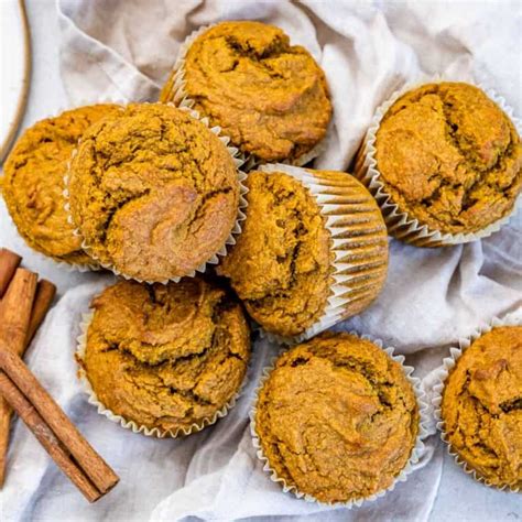 Healthy Pumpkin Muffins - Healthy Fitness Meals