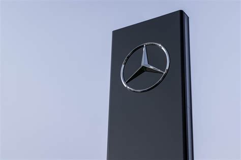 Mercedes logo history, star since 1909 | Logo Design Love