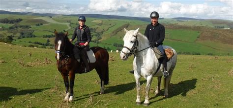 Ceiriog Valley riding holiday in Wales - Far and Ride