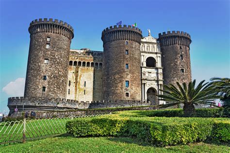 The most famous castles in Naples: what they are? - Napoli Official Tour