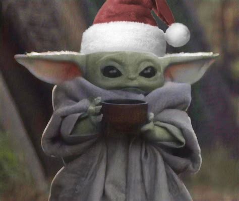 Xmas Baby Yoda Wallpapers - Wallpaper Cave