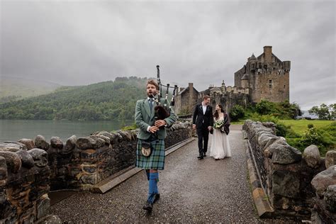 Intimate Wedding At Eilean Donan Castle