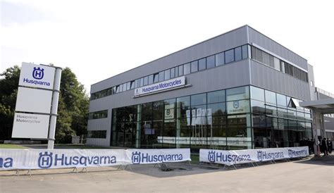 Husqvarna Motorcycles Opens New Center - autoevolution