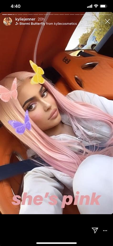 Kylie Jenner's Pink Hair Is Back & Better Than Ever