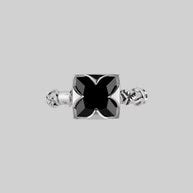 VAULT. Square Onyx & Ivy Ring - Silver – REGALROSE