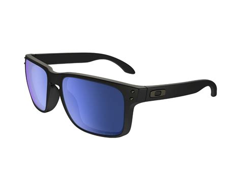 Oakley Holbrook Polarized Sunglasses | Merlin Cycles