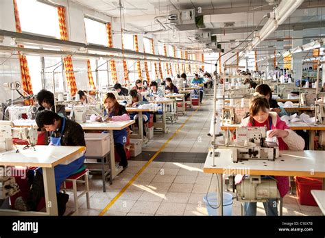 China Garment Factory Stock Photos & China Garment Factory Stock Images ...