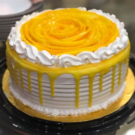 Mango cake | Bakery cakes, Mango cake, Mango upside down cake