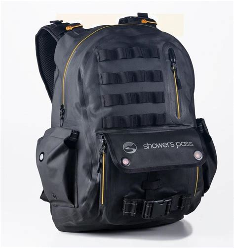 How To Select The Best Waterproof Backpack For Hiking - NewsforShopping