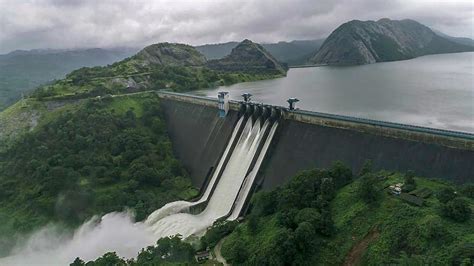 Gates of Idukki dam opened in rain-battered Kerala, rescue ops on | Latest News India ...