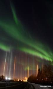 Mysterious light pillars transcend phenomenal aurora in Fairbanks - Strange Sounds