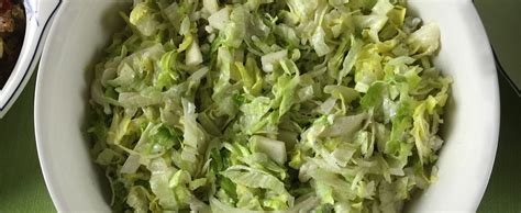 Iceberg Lettuce Salad Recipe | Apples and Gorgonzola | Great side dish