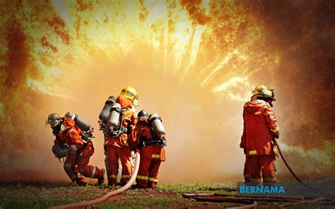 BERNAMA - EMPAT RUMAH DI KAMPUNG KUALA MUDA MUSNAH TERBAKAR